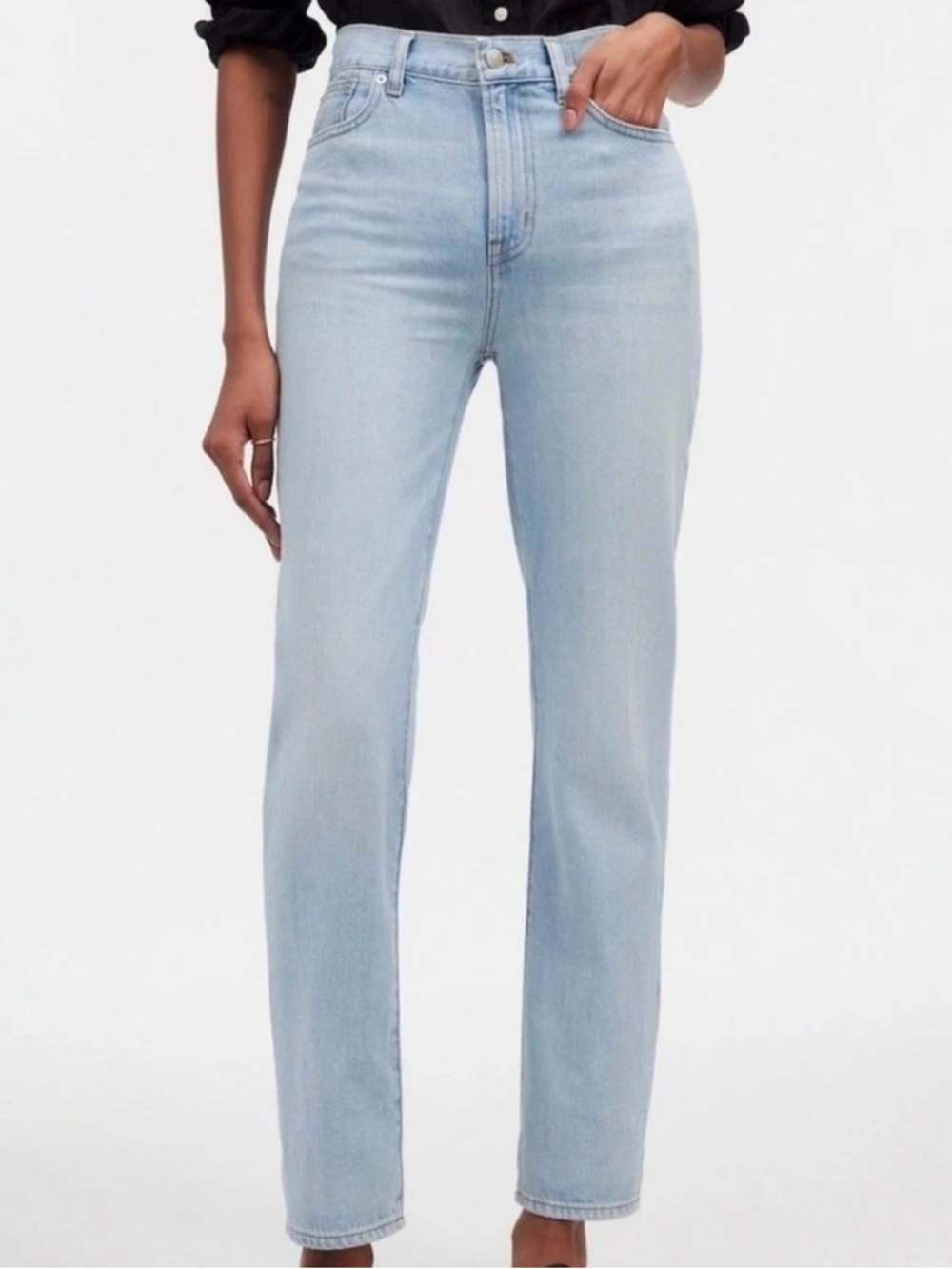Madewell Perfect Vintage Straight Leg Jeans in Light Blue Wash, Size 26 Tall